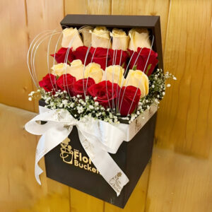 Red & yellow roses gift box